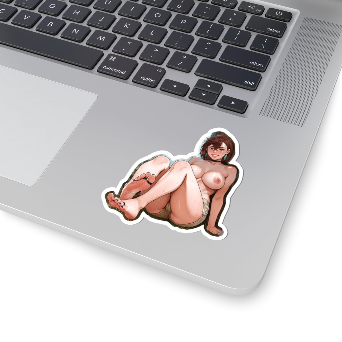 Summer Camp Feet 09, Momo Ayase V2 | Kiss-Cut Sticker
